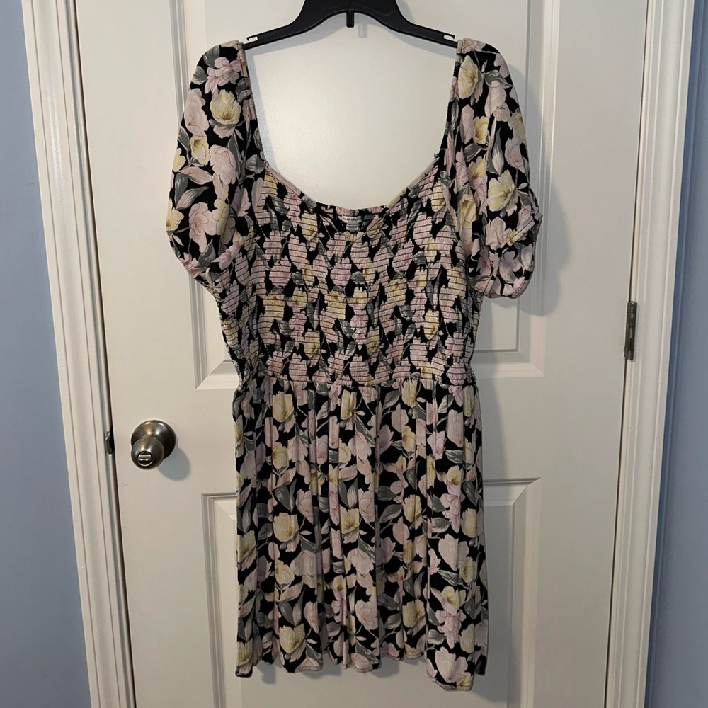 American Eagle Floral Dress
